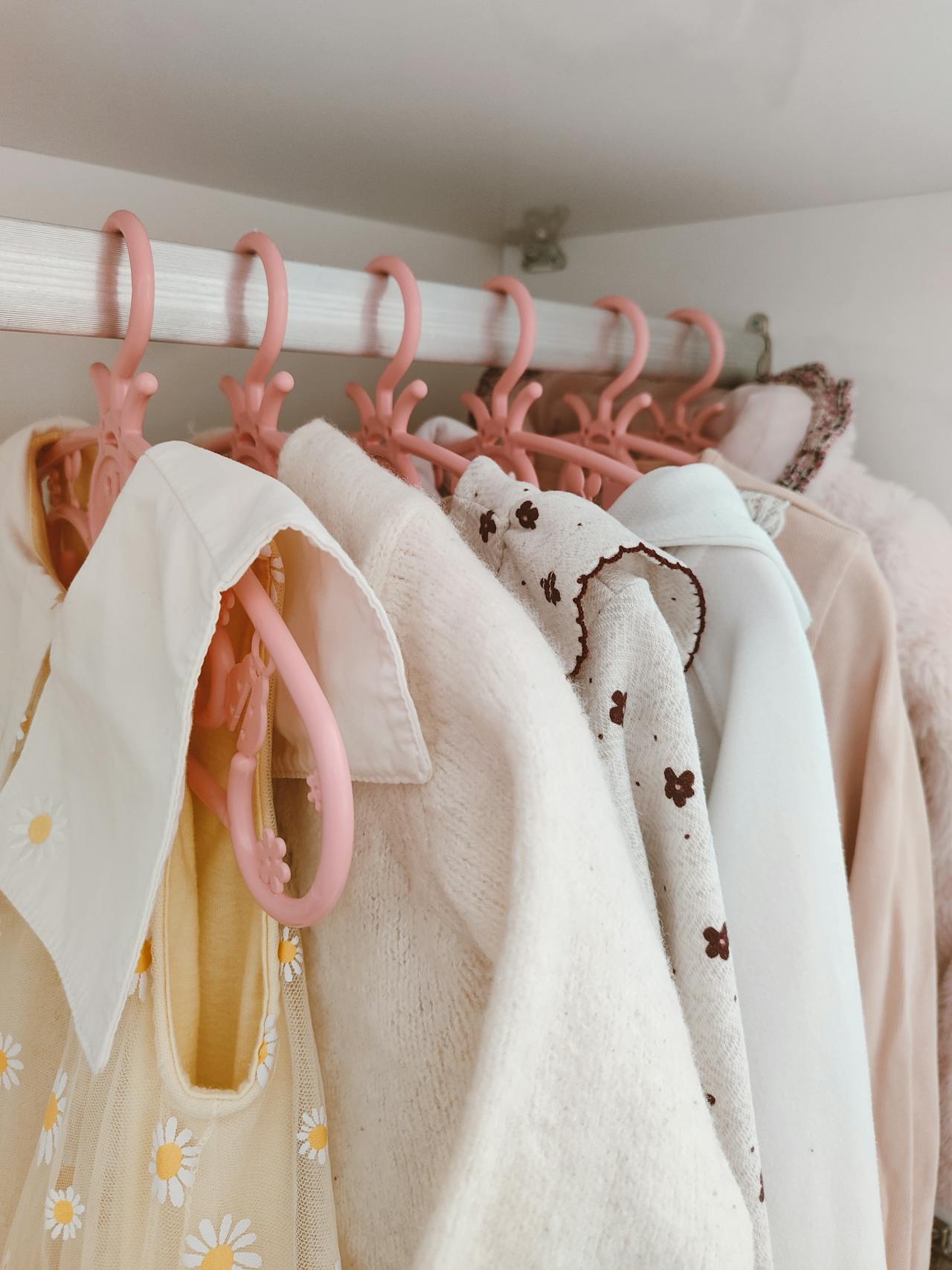 A Complete Guide to Fabric Types & Why They Matter